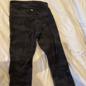 Lululemon Athletica Black Camo Leggings